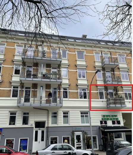 Emplacement privilégié – appartement ancien de 2 pièces loué – Photo 1