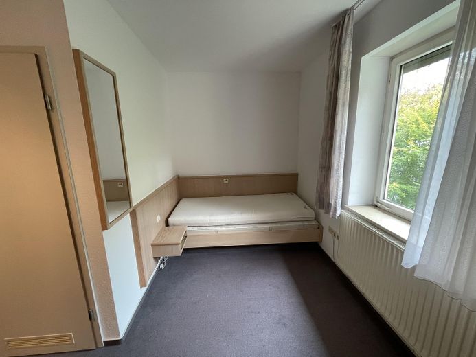 Studentenwohnanlage - vollvermietet & mit Ausbaupotential (genehmigt) – Foto 3