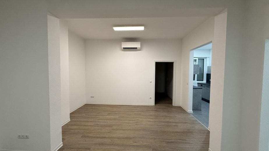 klimatisierte - 3,5-Zimmer Wohnung (EG) - mit Terrasse in Andernach – Esszimmer