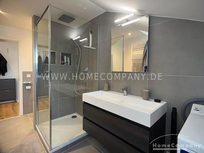 Nordend (AG8071060) Yenilenmiş ve mobilyalı çatı katı dairesi – d0a9369614f1b51467dd9fbf61ca4c5bbaae707d.jpg