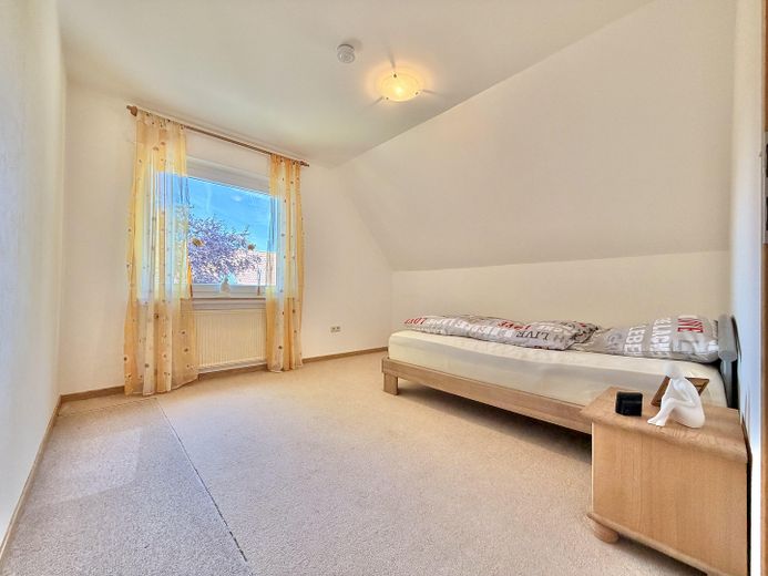 Familienglück in Gescher: Modernisiertes Einfamilienhaus in ruhiger Lage – Schlafzimmer 4 /5