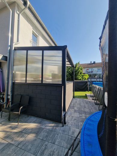 Wunderschöne Stadtvilla mit Einliegerwohnung z.B. direkt mit Mieteinnahmen starten! – Foto 3