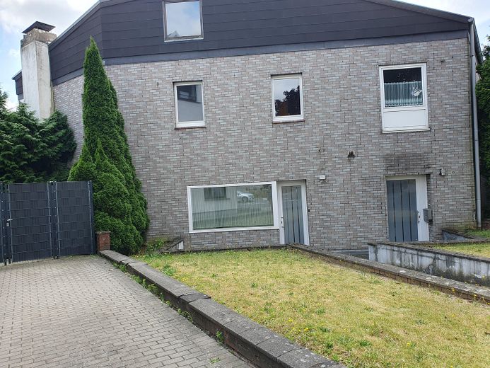 Fassade von vorne