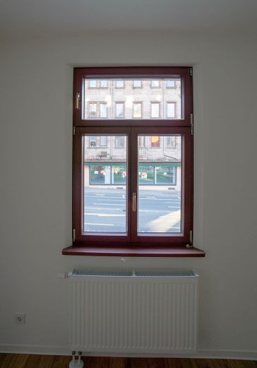 Fenster zur Straße