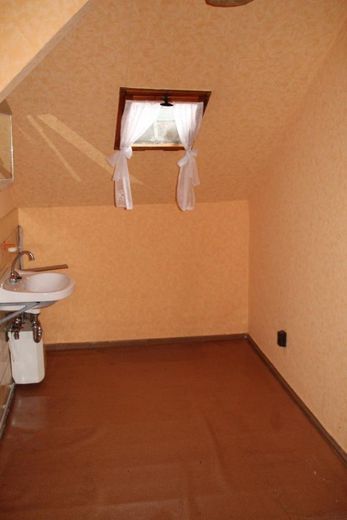 IMMOBILIE MIT POTENTIAL - 2-3-FAMILIEN-RH IN ELSTERBERG - PROV.-FREI – Bild 18