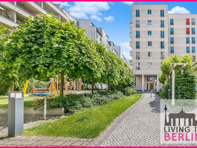 Ein Rückzugsort im Herzen Berlins: Helle und ruhige 3-Zimmer-Wohnung mit zwei Südbalkonen in Mitte! – Foto 1