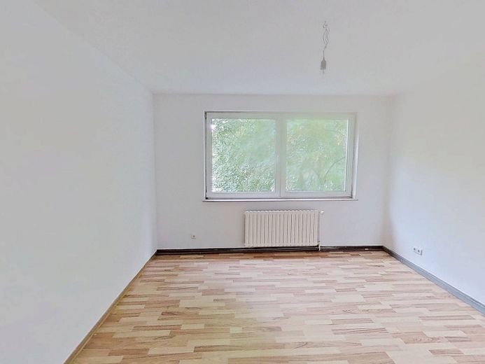 Ampio appartamento di 3 locali con BALCONE e pianta ben studiata a Duisburg-Neumühl – Ansicht I: Schlafzimmer I