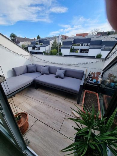 Loggia möbliert