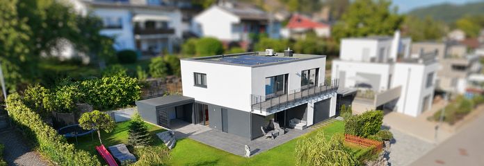 RÉSERVÉ - Maison familiale moderne avec vue – école, maternelle et commerces accessibles à pied – Außenansicht