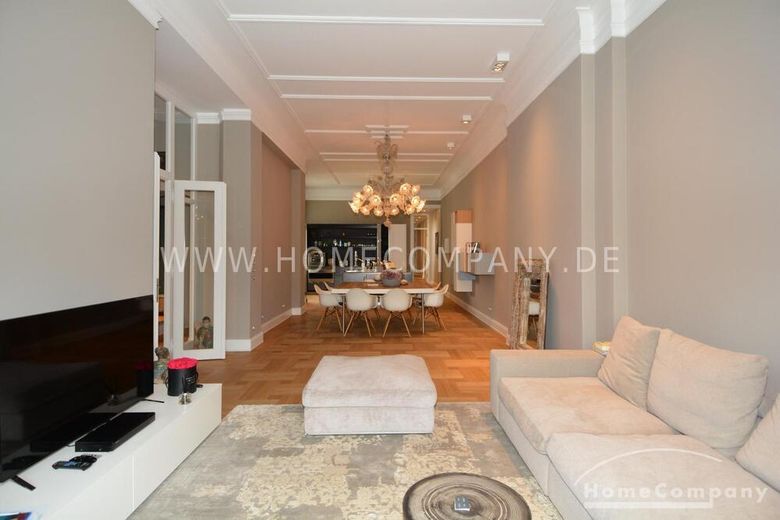 Appartamento duplex di lusso nel cuore di Charlottenburg, Berlino, arredato. – 51261d81c3534ef63a5a62f441fc8f8ec3c35539.jpg