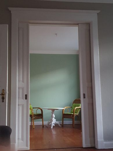 Raumverbindung mit Schiebetür