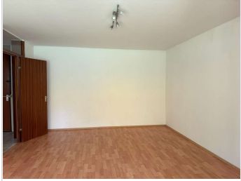 2,5 Zimmer Wohnung mit Einbauküche und Terrasse in zu vermieten – Foto 10