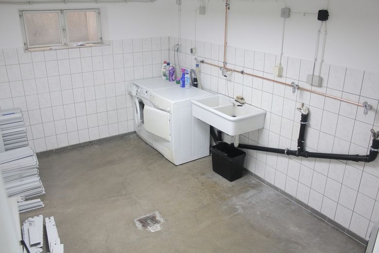 Design bathroom, kitchen, air conditioning, pantry, laundry room, garden, parking l – Foto 19