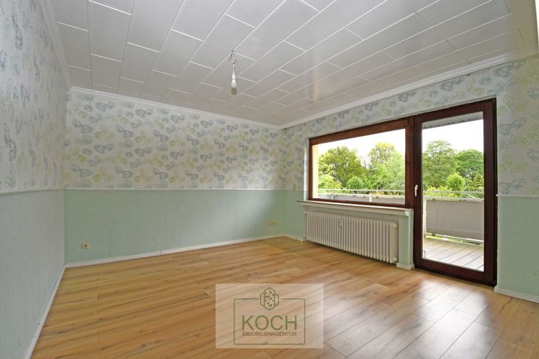 RESERVIERT - Kleines Wohn- und Geschäftshaus am Mecklenburger Weg (Leherheide) – Wohnzimmer_WE2