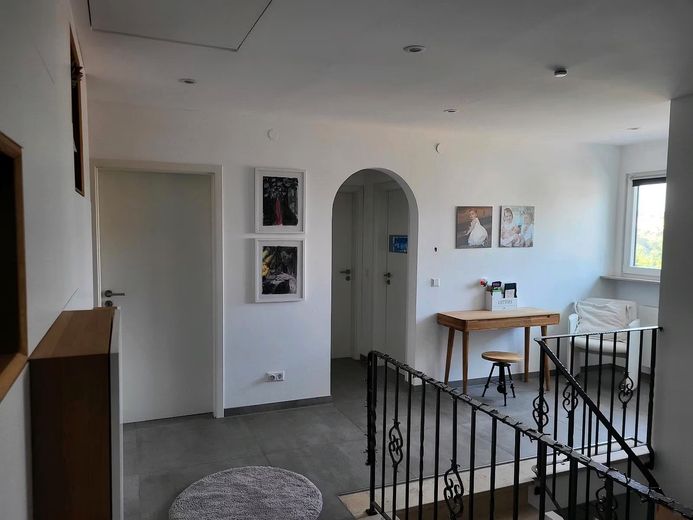 Casa unifamiliar independiente con apartamento independiente – Flur
