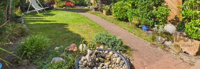 Gepflegtes Reihenmittelhaus mit ausgebautem Dachgeschoss und traumhaftem Garten in Neumünster-Einfeld