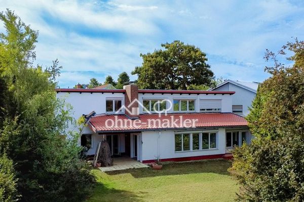 Villa in posizione privilegiata a Wo-Herrnsheim con grande giardino A +