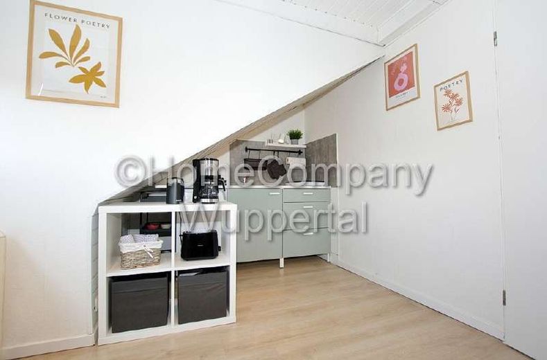 Charming city apartment with very good infrastructure and DSL Wi-Fi, near Helios Clinic Barmen – 6ec05eca1fac7f5790ddf825ff89668c979cc0d8.jpg
