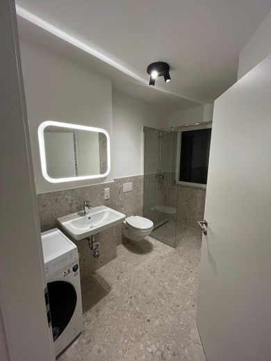 3 WG-Zimmer in Top-Lage – Foto 1