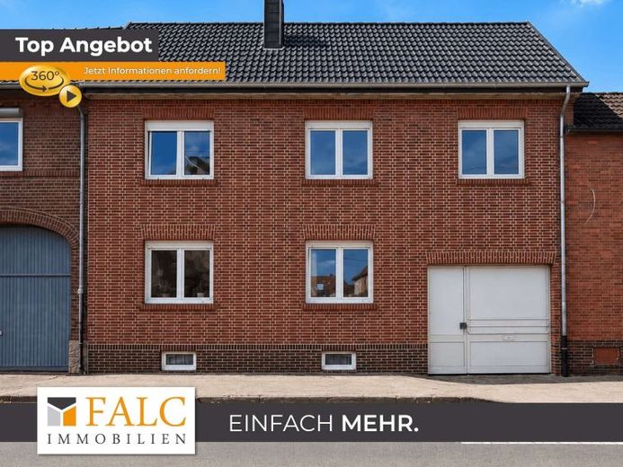 Wohnhaus mit Innenhof und Entwicklungspotenzial – Foto 1