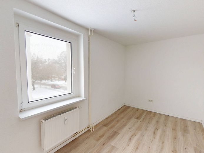 Move in now and receive 3 net cold rents as a gift*: Spacious 3-room apartment with bathtub – Ansicht I: Schlafzimmer II