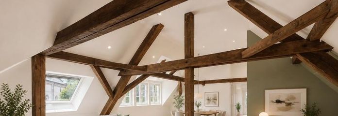 Exklusive 4-Zimmer-Dachgeschosswohnung mit außergewöhnlichem Wohnambiente