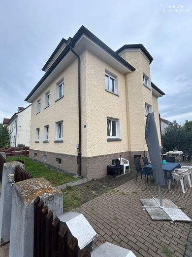 3 Familien Haus in zentraler Lage mit super Anbindung und stadtnahem Komfort! – IMG_8350