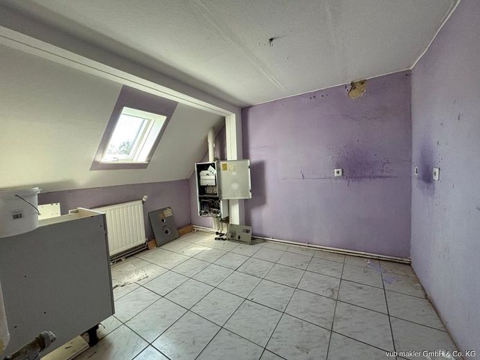 Mehrfamilienhaus mit 4 Einheiten - attraktives Sanierungsobjekt mit steuerlichen Vorteilen – VUB0002398-16
