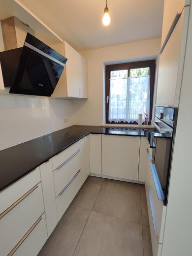 79m² Wohn-/Nutzfläche | Provisionsfrei | 3 Zimmer Maisonette Gartenwohnung | sofort bezugsfrei – Küche-1