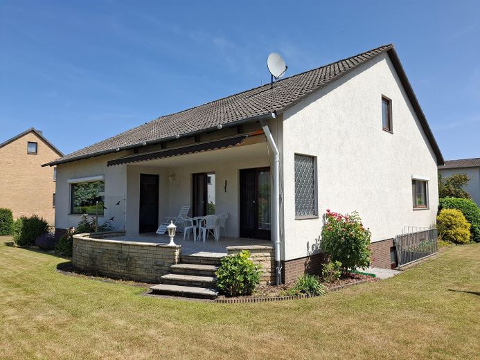 Haus mit Terrasse, Westseite