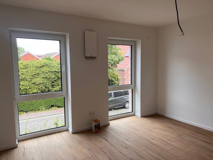 Erstbezug 3-Zimmer-Wohnung an der Stiftsmühle in Aurich – Wohnzimmer