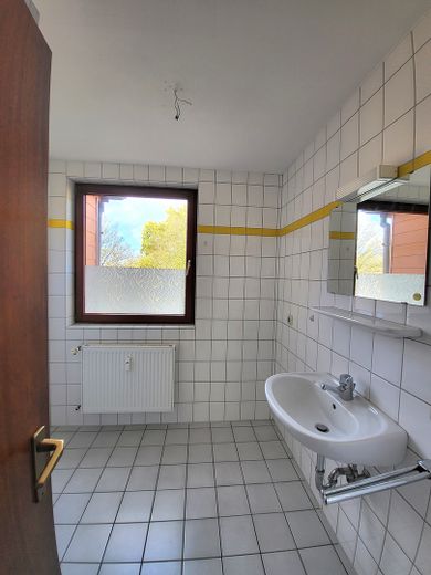 Geismar yakınında IGS, Kiesseestraße: Güzel 2 odalı daire Kie çatı katı sol E6 – Bad