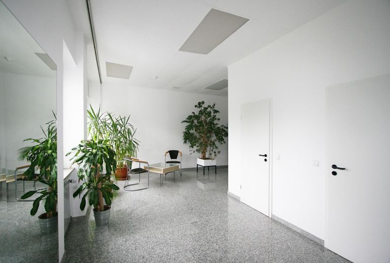 9,00 €/m² fiyatla yaklaşık 25,14 m² yeni yenilenmiş OFİS ALANI – Fotoğraf 5