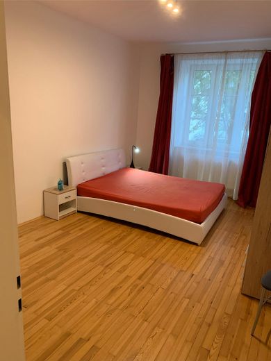 Möblierte Wohnung in optimaler Lage – Schlafzimmer