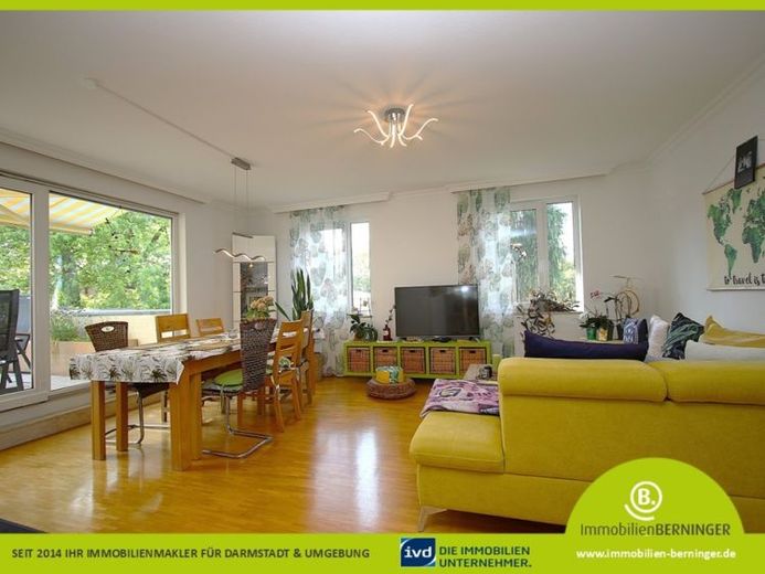 POINT FORT Appartement à la Rosenhöhe avec terrasse XL privée, balcon et place de parking en sous-sol – Photo 1