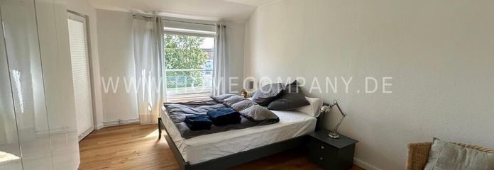 Zentrale , helle und offene Maisonettewohnung mit Blick über die Dächer von Kiel- Eine Oase in der Stadt. – fb8490a57d9dd4953ca22f2019a18605c98265e7.jpg