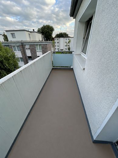 Piso de alquiler destacado en Duisburgo – Ubicación tranquila y buena infraestructura – Balkon