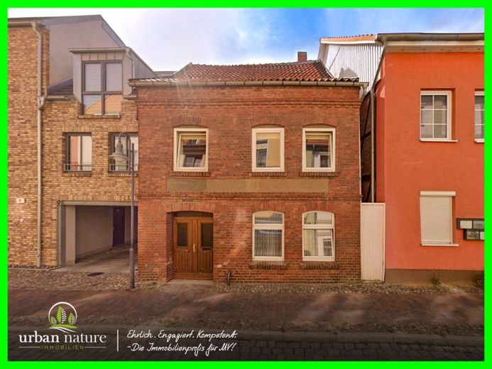 Wohnen im Herzen von Barth – Stadthaus mit Entwicklungsmöglichkeiten – Foto 1