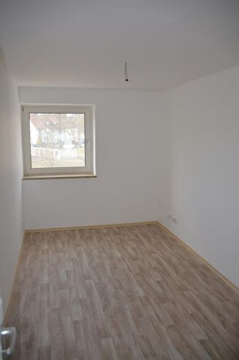 3-Zimmer Whg - ruhige aber zentrale Lage - saniert * sofort frei * – Foto 7