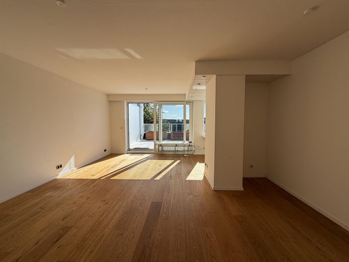 Penthousewoning met groot dakterras en nabij de Förde van particulier – Zimmer 1
