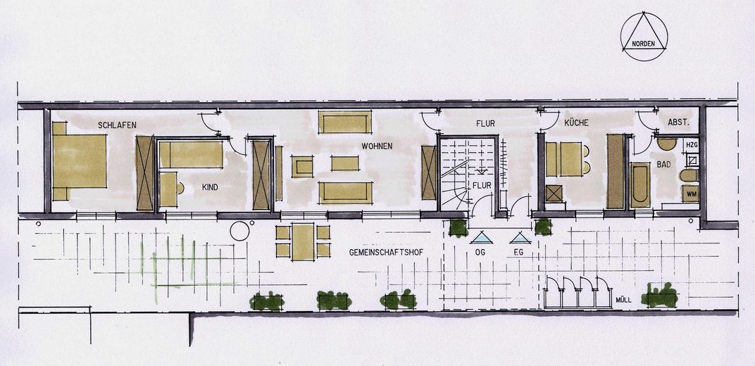 4 आवासीय इकाइयों वाली विशेष आवासीय संपत्ति – Wohnung im EG