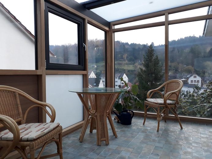 Wintergarten Blick ins Tal