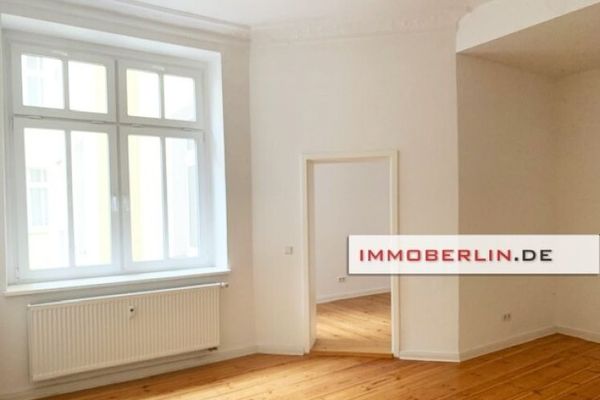 IMMOBERLIN.DE — Красивая старинная квартира со лепным декором и южным балконом в тихом районе
