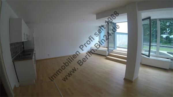 1 Zimmer mit Garten und Terrasse, Wannenbad und Einbauküche – G0022239