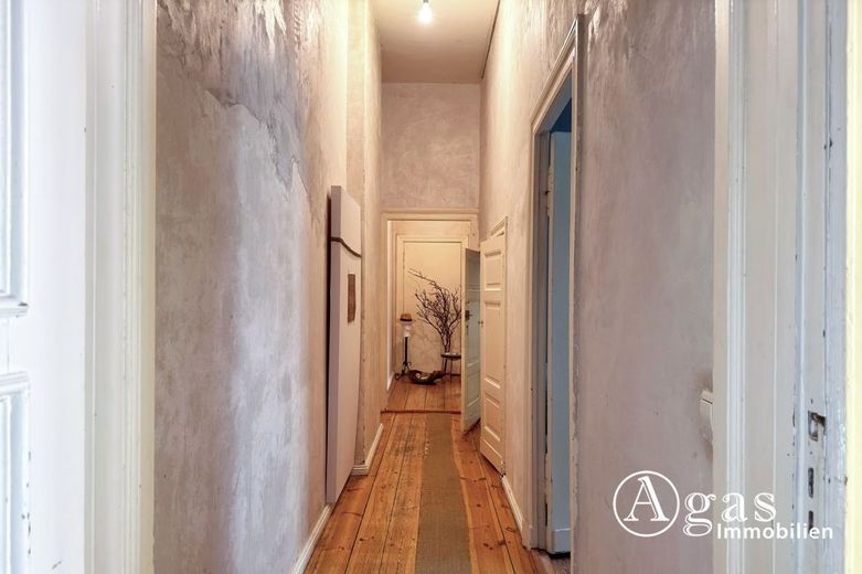 Prenzlauer Berg: 142 m² urok starej zabudowy z przyszłością! – Flur