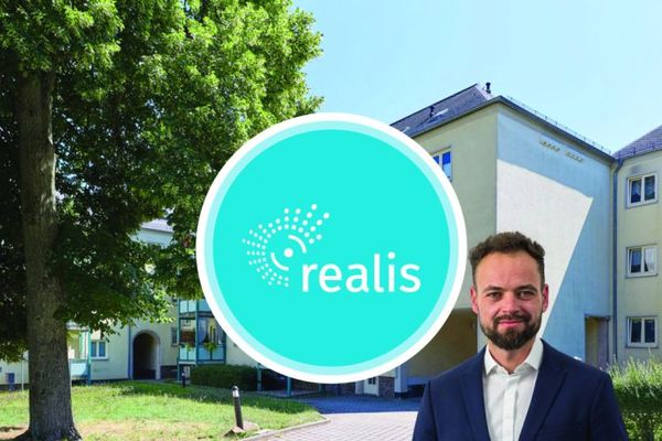 Stabil vermietete 3 Raum Wohnung mit Balkon in begrüntem Wohn-Essemble