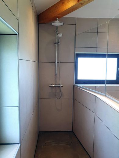 150  m², डीडोर्फ़ के बाहरी इलाके में उजला, शांत अपार्टमेंट – Bad - Dusche - O - OG