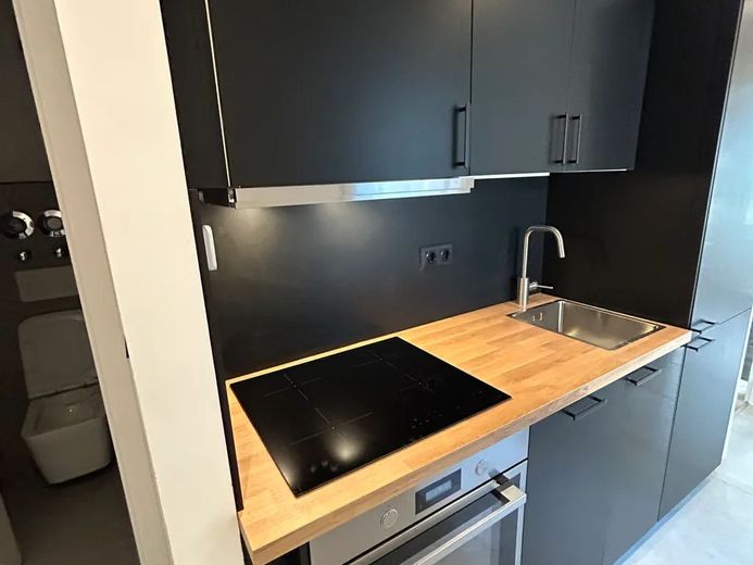 Komfortables WG-Zimmer für Studierende oder Berufstätige / Waldschulstraße 54, München / Zi.4 – Küche