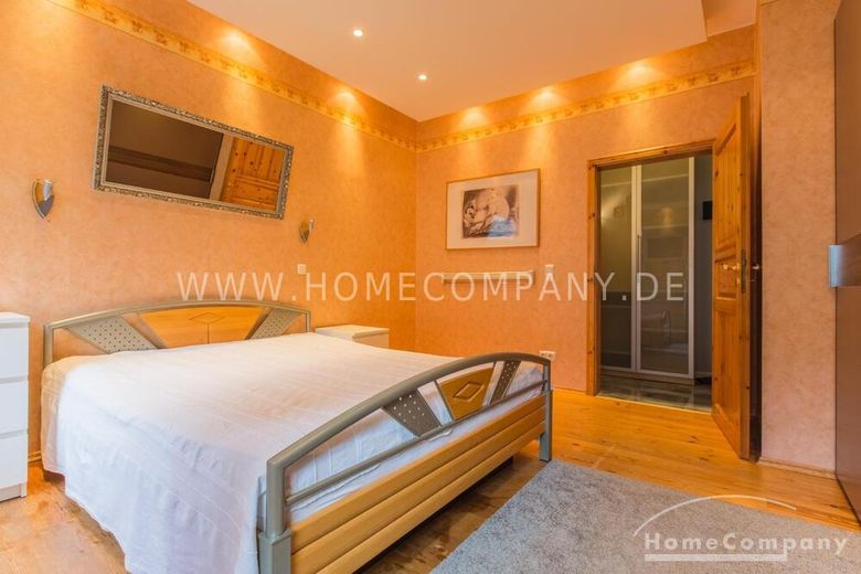 Große 2-Zimmer-Altbauwohnung in Schöneberg, möbliert – bfdbded2af837d89e78e727a32f88a855aaf39d1.jpg