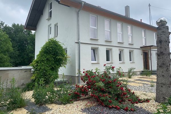 Spacieux immeuble d’habitation spécial à Wüstenrot